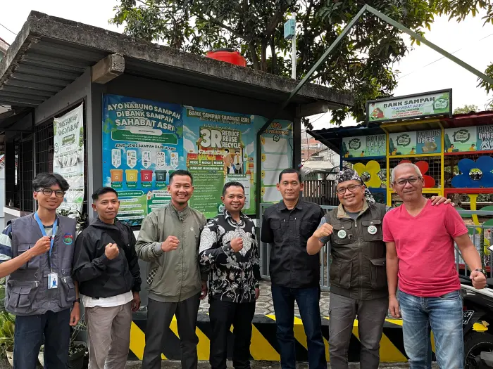 Artikel KKN UNFARI: Menambah Wawasan, Berbagi Ilmu, dan Menjalin Kebersamaan dengan Masyarakat dari Kelompok SAJANTRA KANCANA