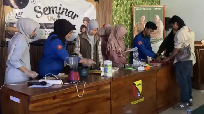 Artikel KKN UNFARI: Seminar dan Workshop “Pentingnya Menjaga Tumbuh Kembang Anak Melalui Pemberian MPASI yang Tepat sebagai Upaya Pencegahan Stunting" dari Kelompok Harmoni-18