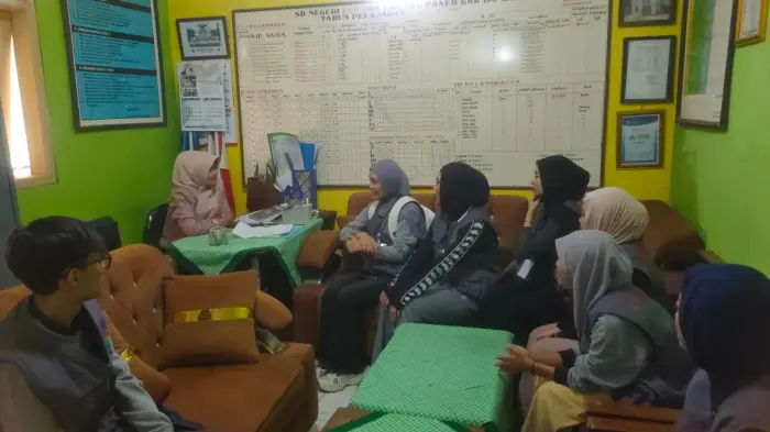 Artikel KKN Universitas Al Ghifari: Kolaborasi dengan Sekolah Dasar dalam Meningkatkan Literasi Siswa Desa Loa