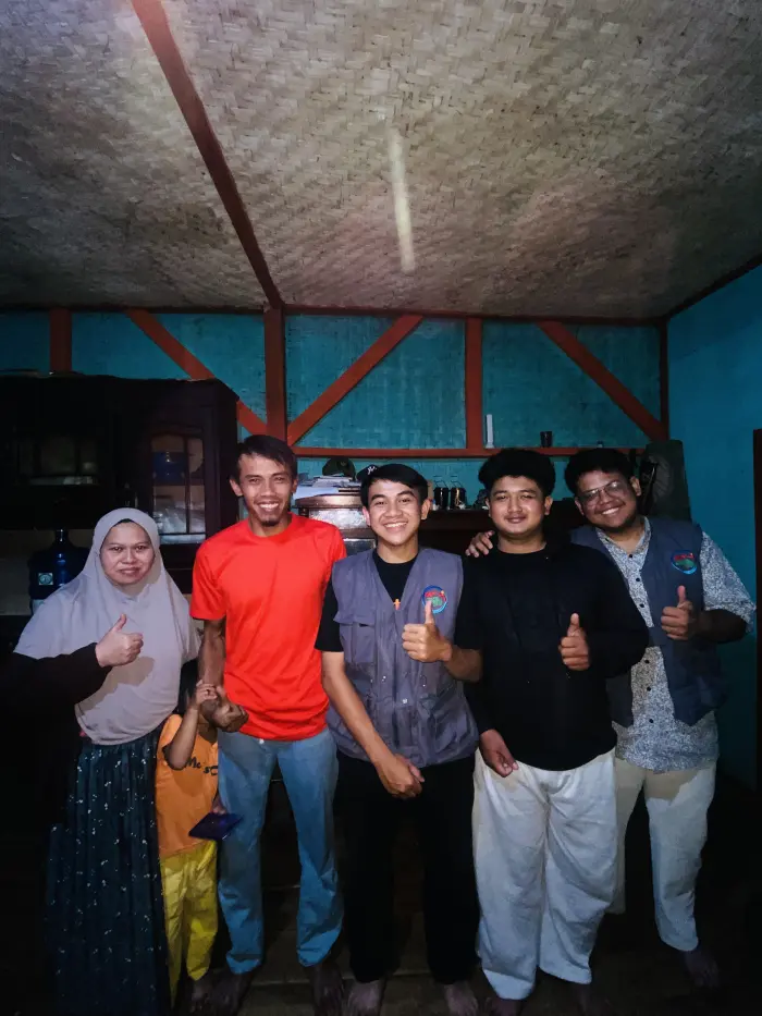 Artikel KKN Universitas Al Ghifari: Akselerasi Ekonomi Desa: Kelompok 30 KKN Universitas Al-Ghifari Resmi Luncurkan Website dan Legalitas NIB Baros Coffee