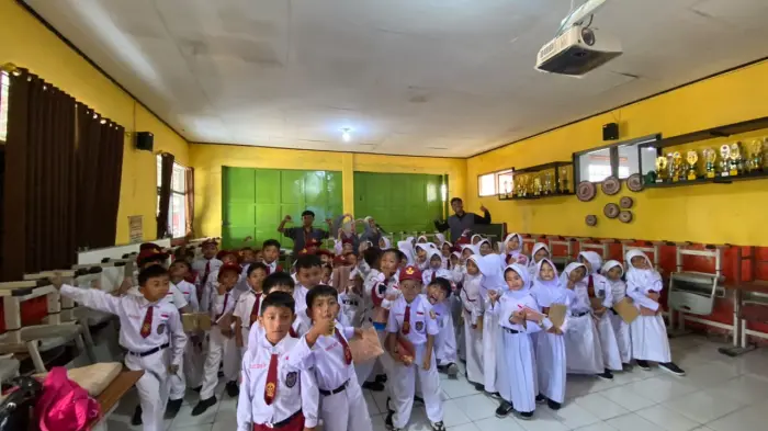 Artikel KKN UNFARI: Langkah Kecil, Dampak Besar: Keseruan Mengajar Calistung, Matematika, Dan Pola Hidup Sehat di SDN 2 Pasirhalang dari Kelompok KARSA LEMBANA