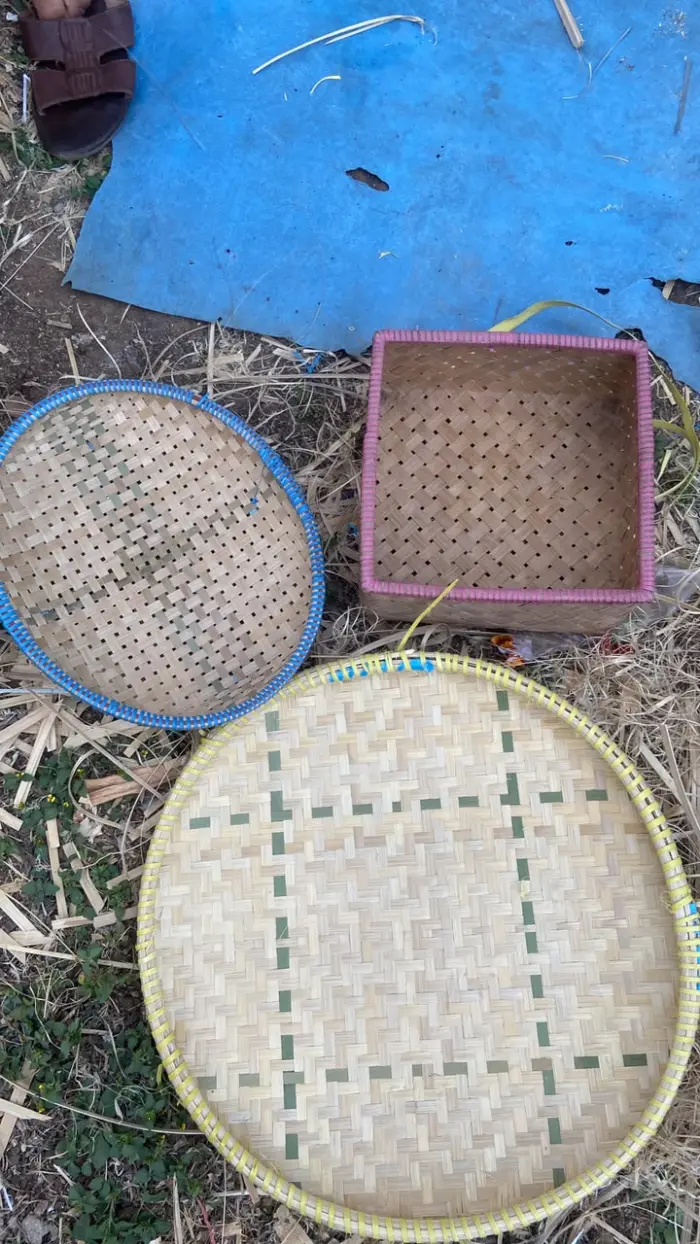 Produk KKN UNFARI: Nampan dan wadah dari Anyaman bambu Khas Cikitu dari Kelompok ADHIKARA BAKTI KELOMPOK 16